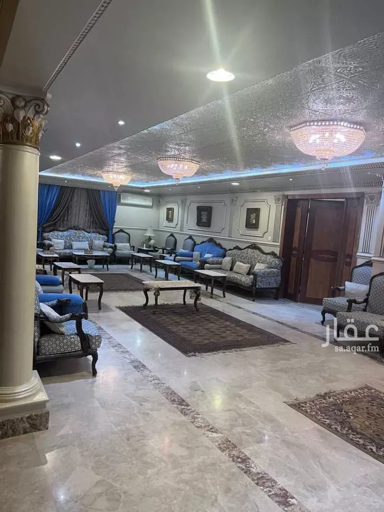 فيلا للبيع في شارع عبدالله بن ايوب, حي المصيف, مدينة الرياض, منطقة الرياض صورة 3