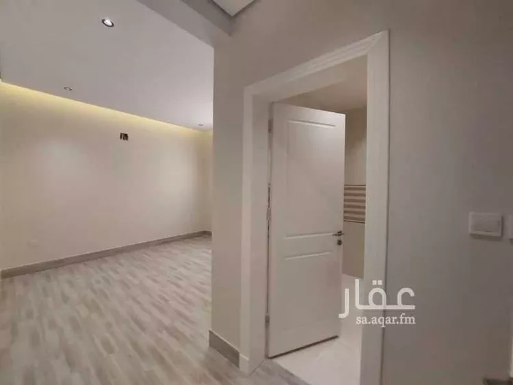 فيلا للبيع في شارع يحيى الزبيدي, حي العارض, مدينة الرياض, منطقة الرياض 7