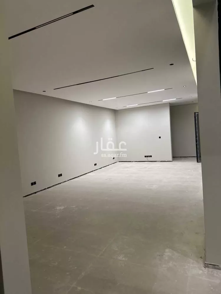 فيلا للبيع في شارع احمد بن حسين الشغدري, حي العارض, مدينة الرياض, منطقة الرياض صورة 3