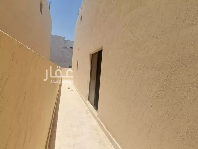 دور للبيع في شارع جبل علي, حي القادسية, مدينة الرياض, منطقة الرياض صورة 2