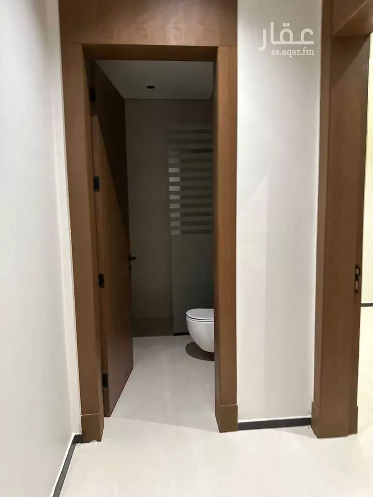 دور للبيع في شارع احمد بن حسين الشغدري, حي العارض, مدينة الرياض, منطقة الرياض