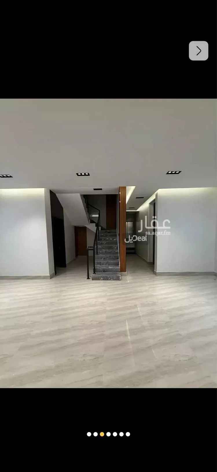 فيلا للبيع في شارع عبيدالله الفقيه, حي الرمال, مدينة الرياض, منطقة الرياض صورة 2