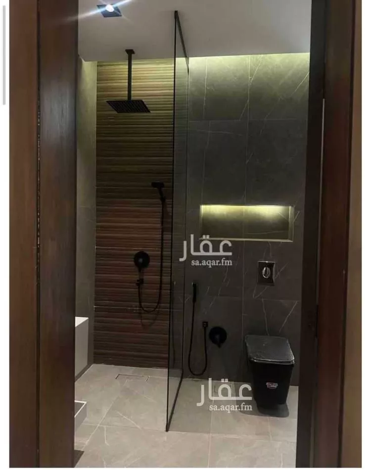 فيلا للبيع في شارع الملك عبدالعزيز ابن عبدالرحمن سعود الفرعي, حي العارض, مدينة الرياض, منطقة الرياض صورة 3