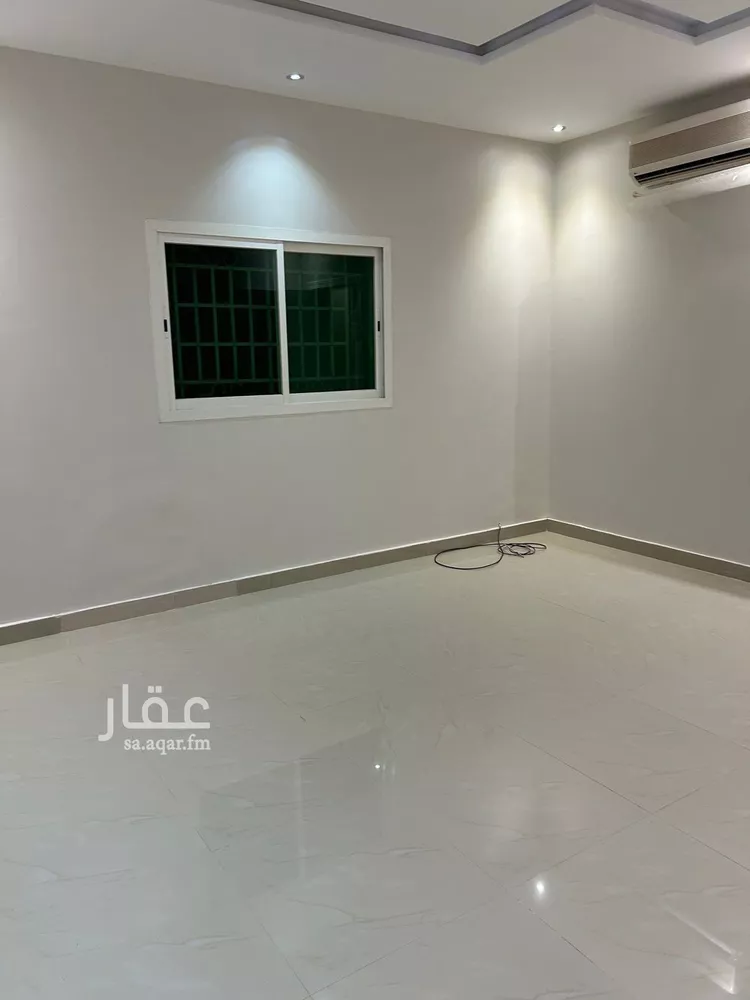 فيلا للإيجار في شارع نهر الفرات الأعلى, حي الصحافة, مدينة الرياض, منطقة الرياض 12