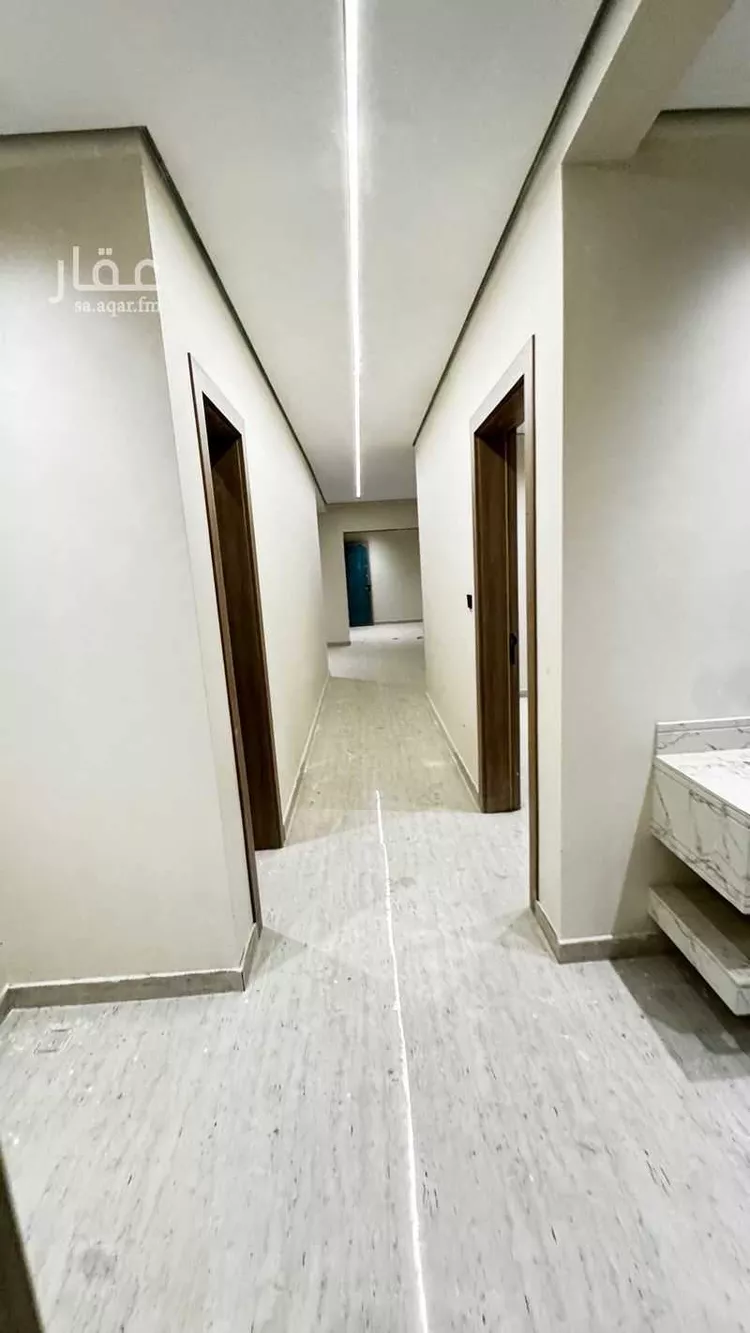 Apartment for Sale in Dammam Ash Shulah 7