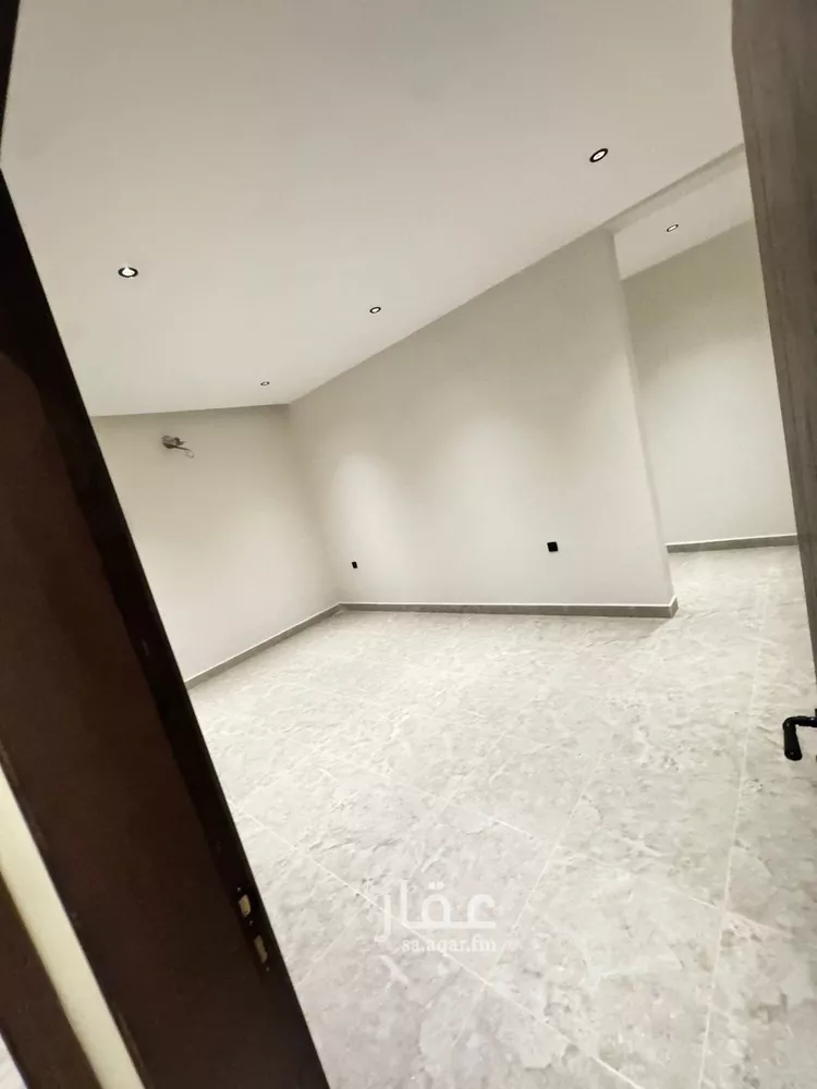 شقة للبيع في شارع الأمير متعب بن عبدالعزيز, حي الشعلة, مدينة الدمام, المنطقة الشرقية 11
