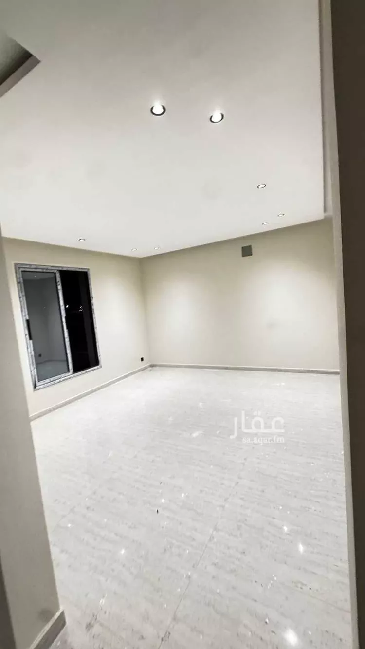 Apartment for Sale in Dammam Ash Shulah 11