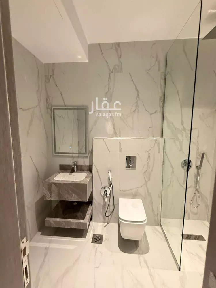 شقة للإيجار في شارع العطايف, حي الحمراء, مدينة الخبر, المنطقة الشرقية صورة 5