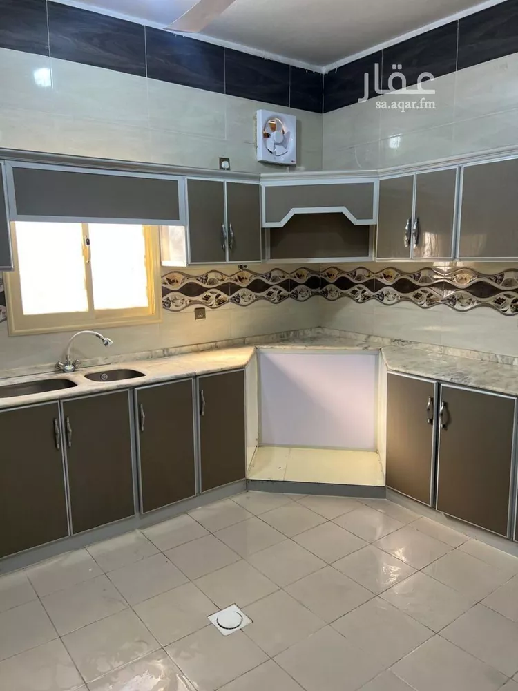 شقة للإيجار في شارع نعمان 100, حي نعمان, مدينة خميس مشيط, منطقة عسير صورة 4