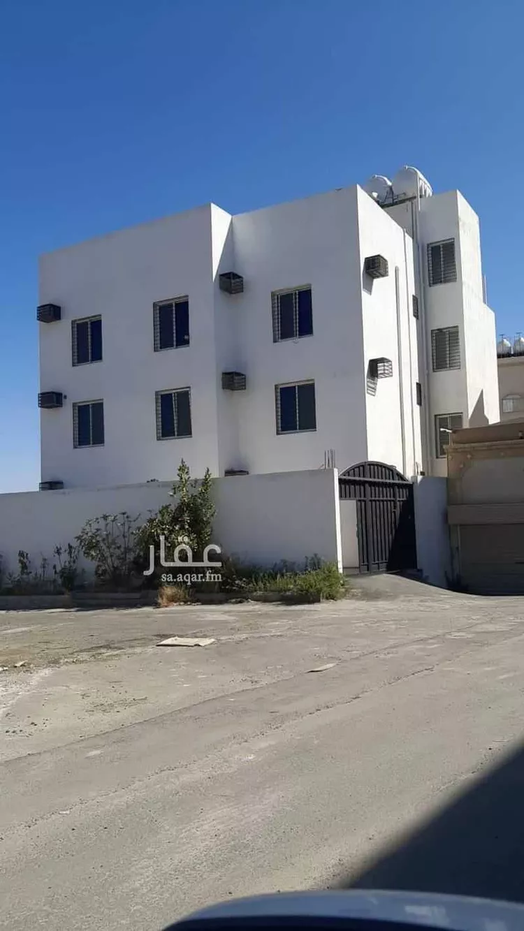عمارة للبيع في شارع الرويضة سدير, حي الروابي, مدينة ابها, منطقة عسير