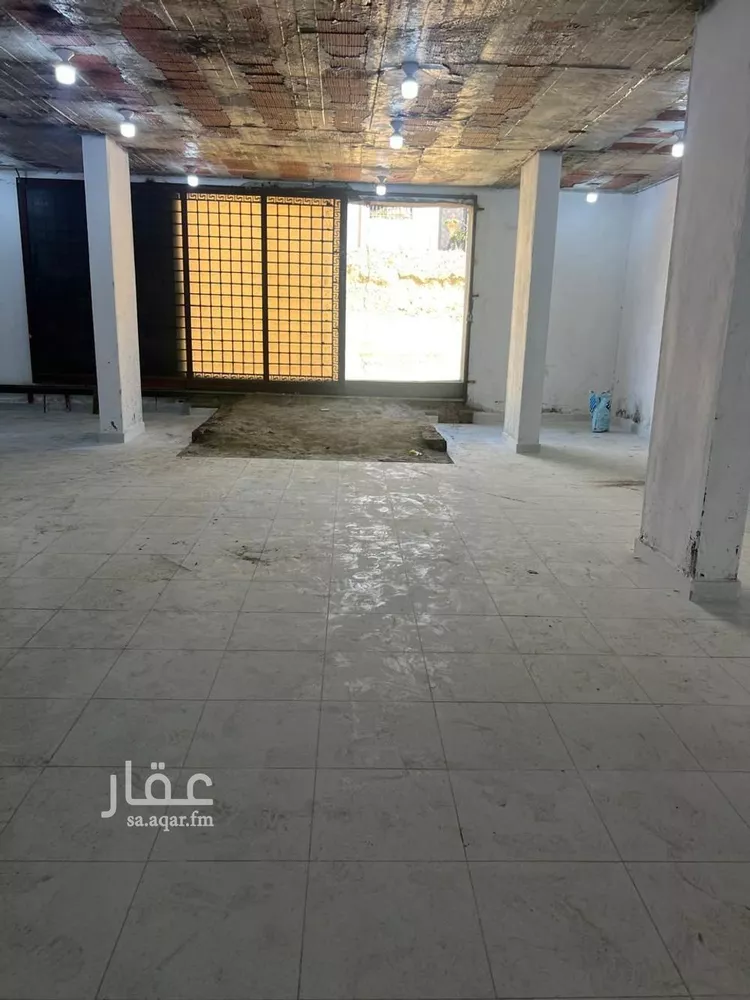 مستودع للإيجار في شارع احمد ابن الخشاب, حي شمال التضامن, مدينة خميس مشيط, منطقة عسير صورة 3