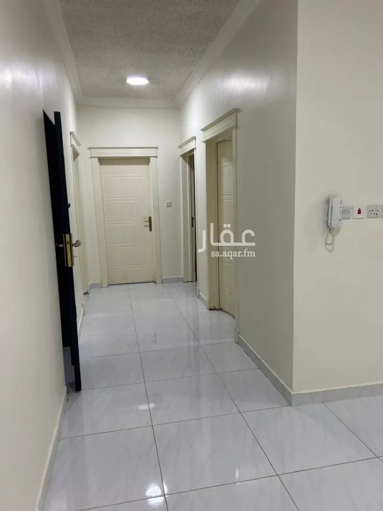 شقة للإيجار في شارع ظهير الدين البهيقي, حي الرمال, مدينة الرياض, منطقة الرياض