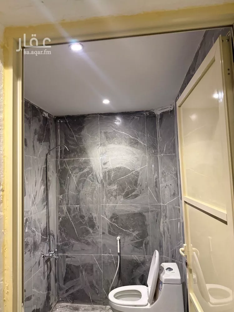 عمارة للبيع في شارع وادي الأنيعم, حي اليمامة, مدينة الرياض, منطقة الرياض صورة 4