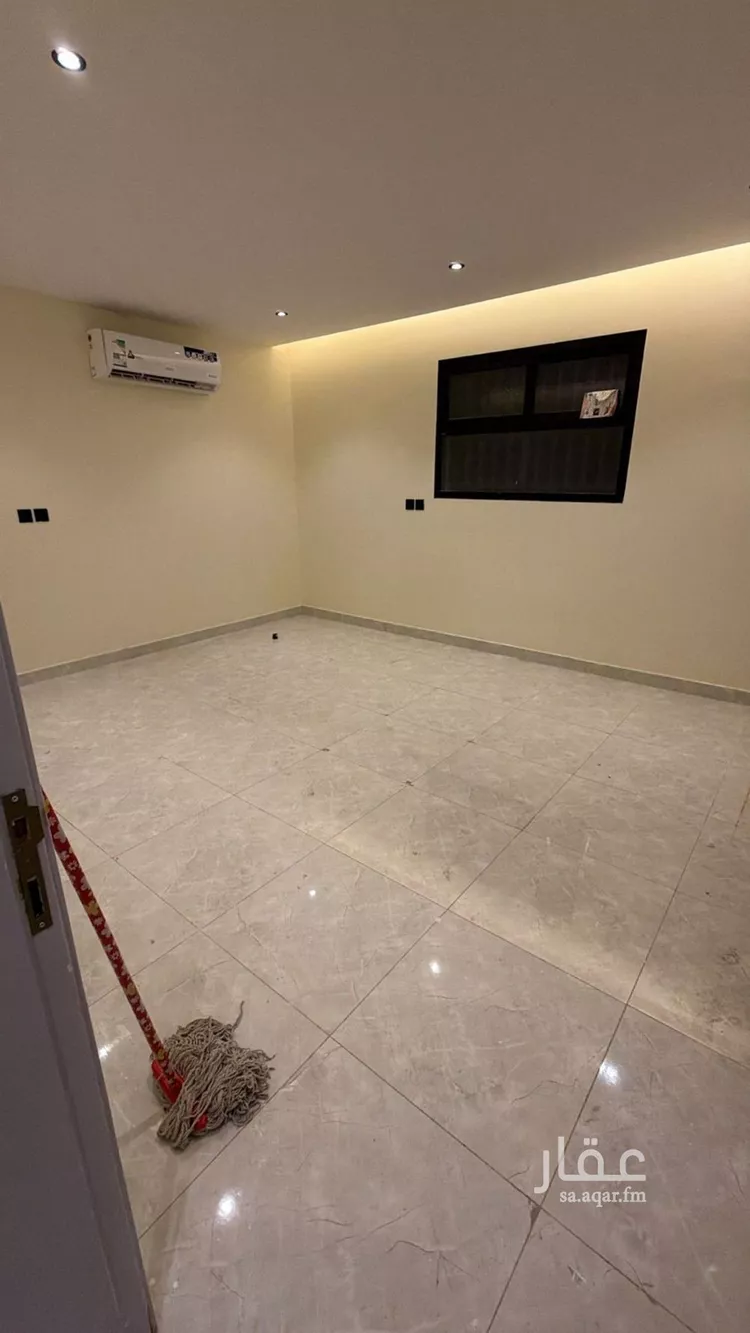 شقة للإيجار في شارع ابن الغبيري, حي العزيزية, مدينة الرياض, منطقة الرياض