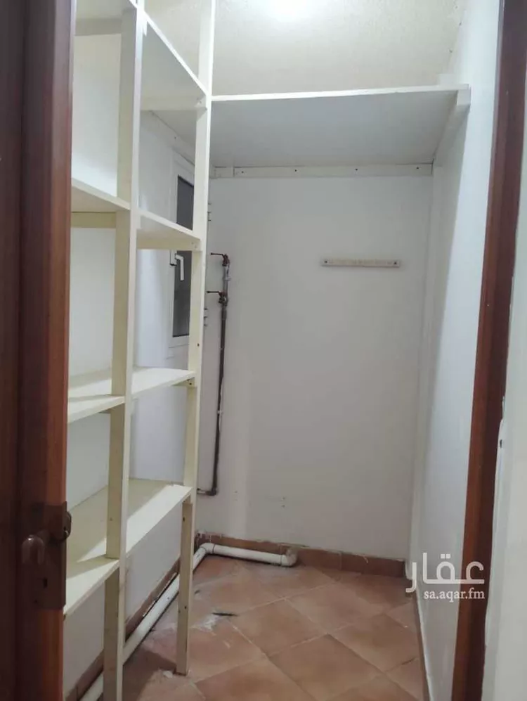 شقة للإيجار في شارع طريق الملك عبدالعزيز, حي الضباط, مدينة الرياض, منطقة الرياض صورة 2