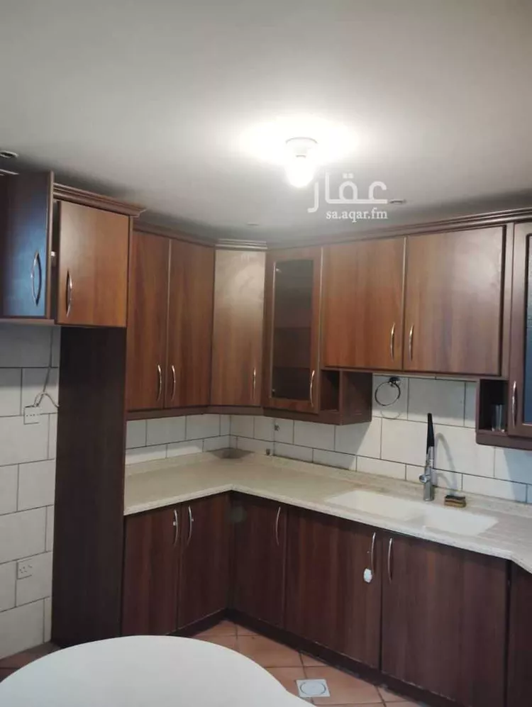 شقة للإيجار في شارع طريق الملك عبدالعزيز, حي الضباط, مدينة الرياض, منطقة الرياض صورة 3