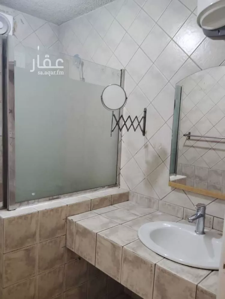 شقة للإيجار في شارع طريق الملك عبدالعزيز, حي الضباط, مدينة الرياض, منطقة الرياض صورة 5