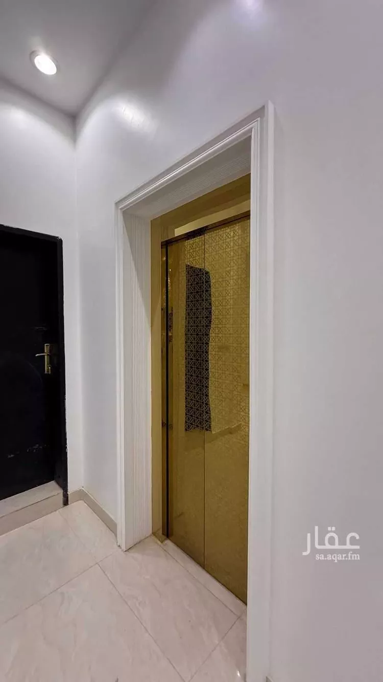 فيلا للبيع في شارع هلال الربعي, حي عرقة, مدينة الرياض, منطقة الرياض صورة 2