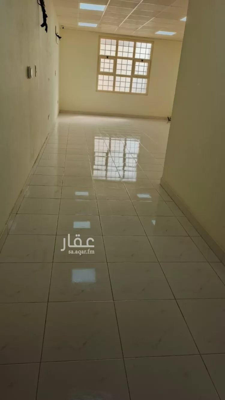 مكتب تجاري للإيجار في شارع الامام علي بن ابي طالب, حي الجامعيين, مدينة الدمام, المنطقة الشرقية صورة 2