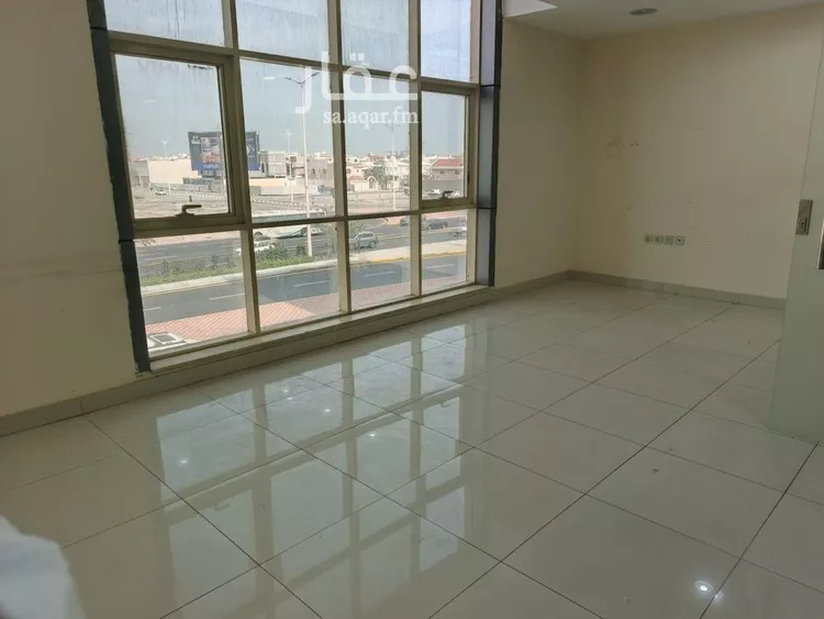 مكتب تجاري للإيجار في شارع طريق الخليج, حي الزهور, مدينة الدمام, المنطقة الشرقية صورة 5