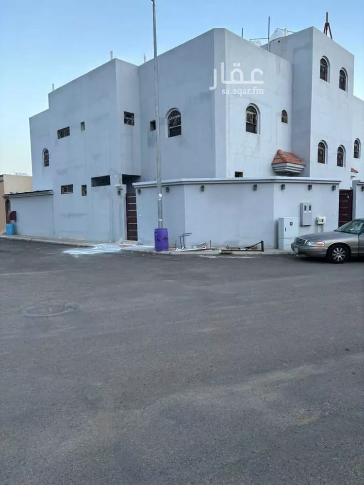 شقة للبيع في شارع جبر مولى بني عبدالدار, حي النفل, مدينة حائل, منطقة حائل