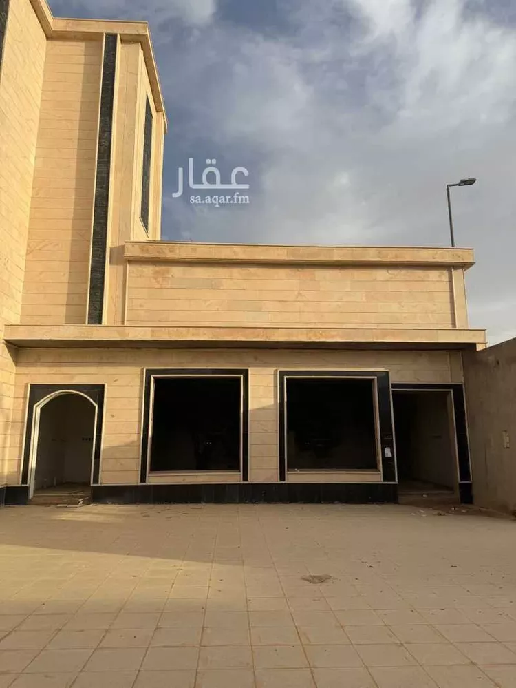 فيلا للبيع في شارع مقبل بن ثويني الشمري, حي الخزامى, مدينة حائل, منطقة حائل صورة 2
