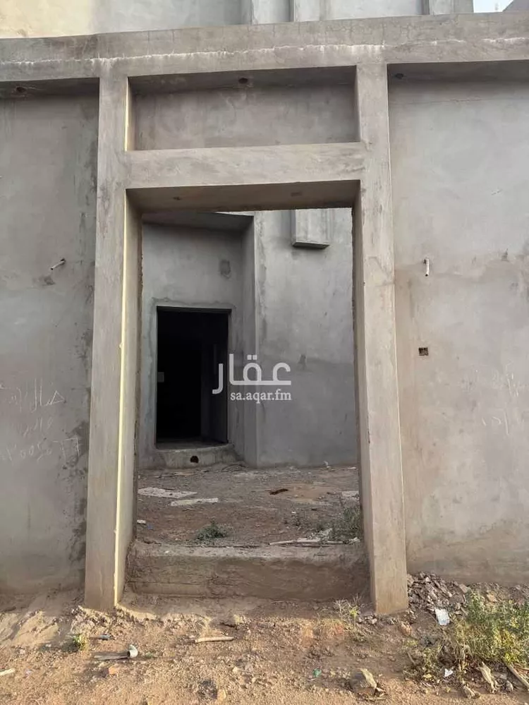 فيلا للبيع في شارع مقبل بن ثويني الشمري, حي الخزامى, مدينة حائل, منطقة حائل صورة 4