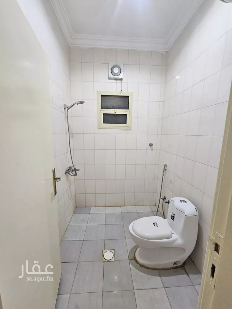 شقة للإيجار في شارع  عبدالله ابن سعود ابن عبدالعزيز, حي إشبيلية, مدينة الرياض, منطقة الرياض صورة 5