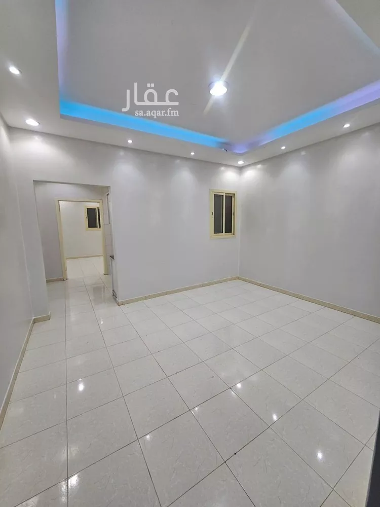 شقة للإيجار في شارع  عبدالله ابن سعود ابن عبدالعزيز, حي إشبيلية, مدينة الرياض, منطقة الرياض