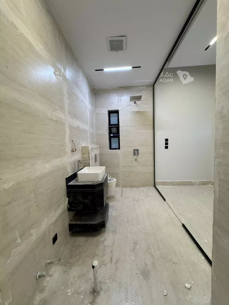Villa for Sale in Riyadh Al Arid 7