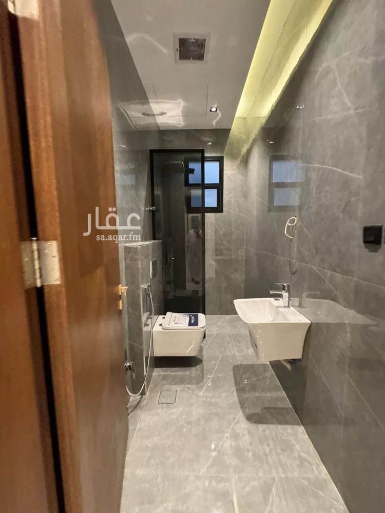 فيلا للبيع في شارع إسماعيل الصائغ, حي النرجس, مدينة الرياض, منطقة الرياض 6