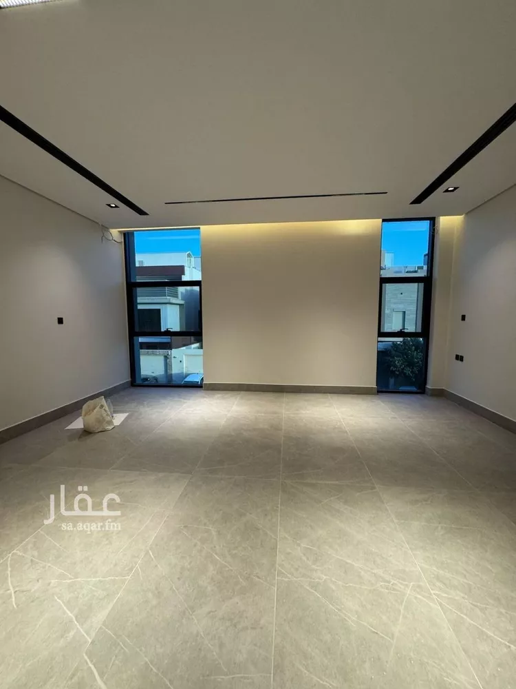 فيلا للبيع في شارع حكيم بن جابر, حي النرجس, مدينة الرياض, منطقة الرياض 15