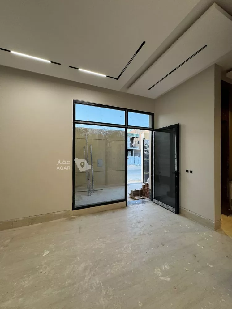 Villa for Sale in Riyadh Al Arid 9