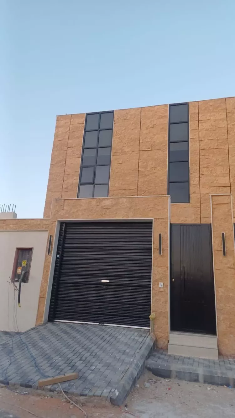 دور للبيع في شارع أحمد السباعي, حي الحزم, مدينة الرياض, منطقة الرياض