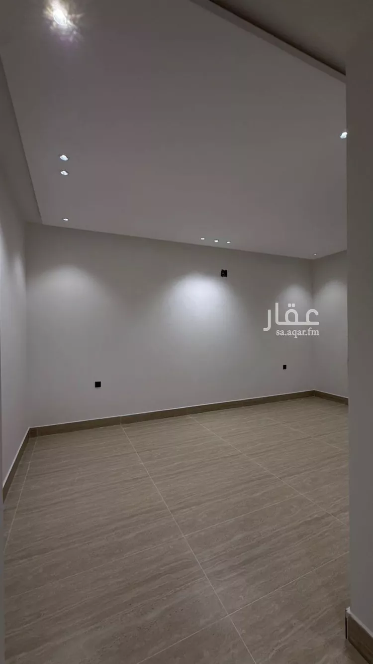 فيلا للبيع في شارع نهر النعامين, حي العريجاء الأوسط, مدينة الرياض, منطقة الرياض صورة 5