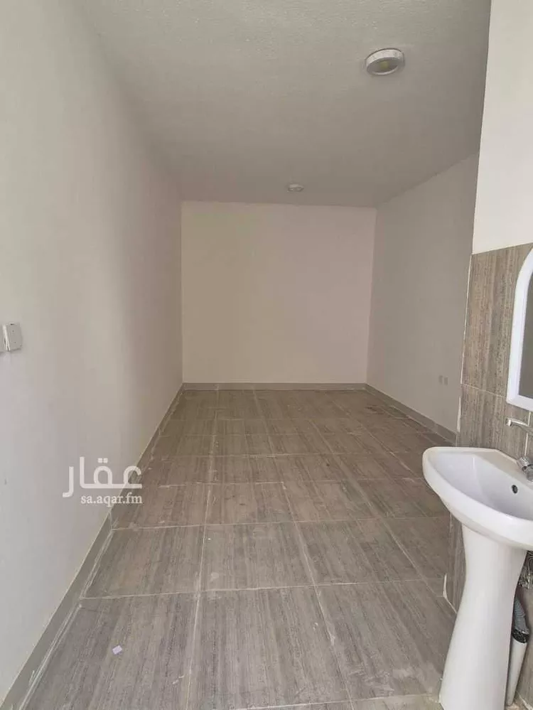 عمارة للإيجار في شارع البساتين, حي الرمال, مدينة الرياض, منطقة الرياض صورة 5