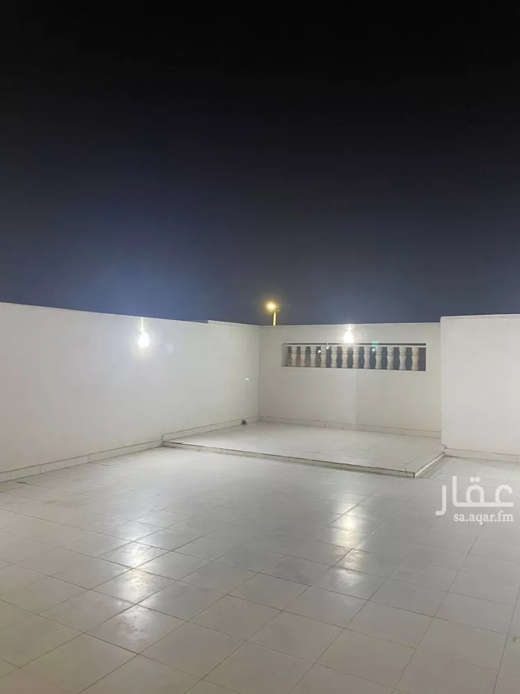 فيلا للبيع في شارع ابن الاحمر, حي الرانوناء, مدينة المدينة المنورة, منطقة المدينة المنورة صورة 2