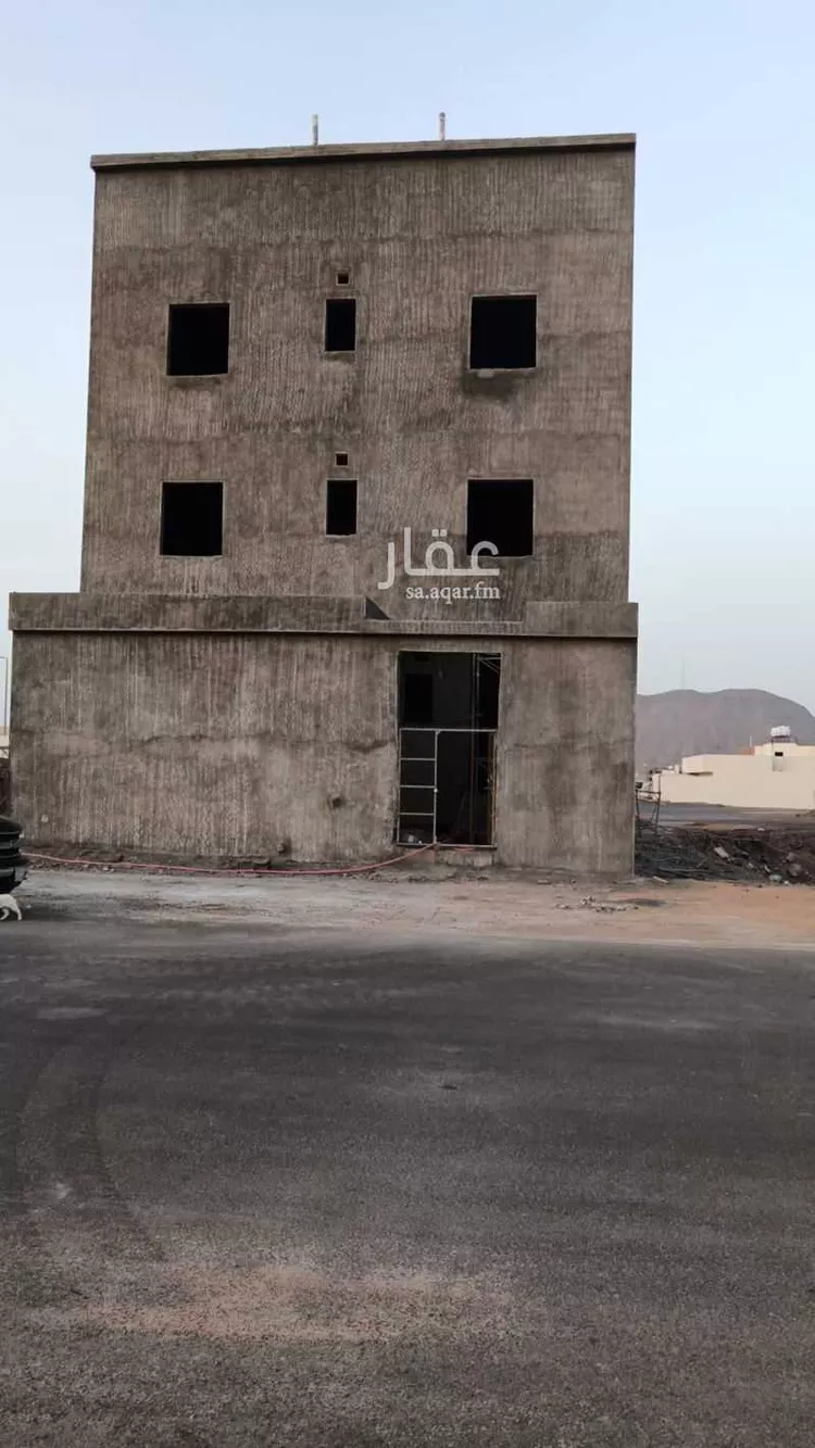 Building for Sale in Medina Warqan ุตูุฑุฉ 2