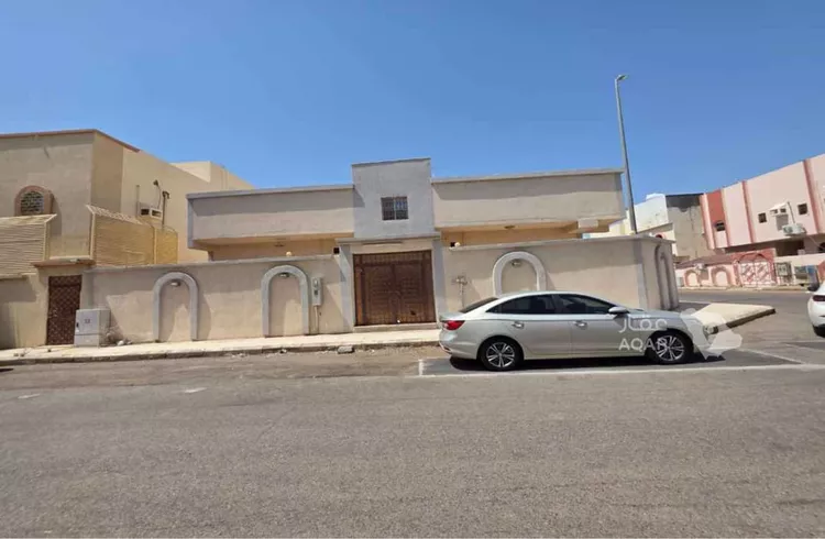 Floor for Sale in Medina Alaaziziyah