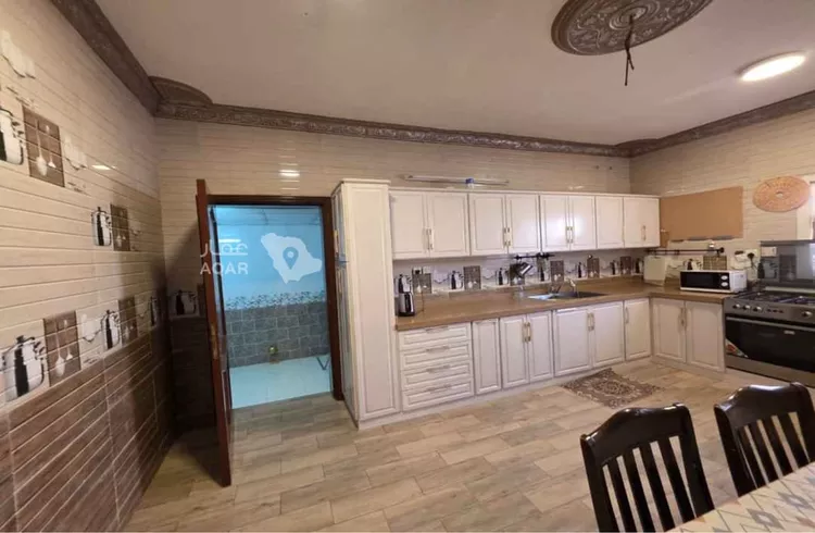 Floor for Sale in Medina Alaaziziyah ุตูุฑุฉ 4