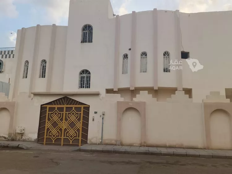 Building for Sale in Medina Al Matar