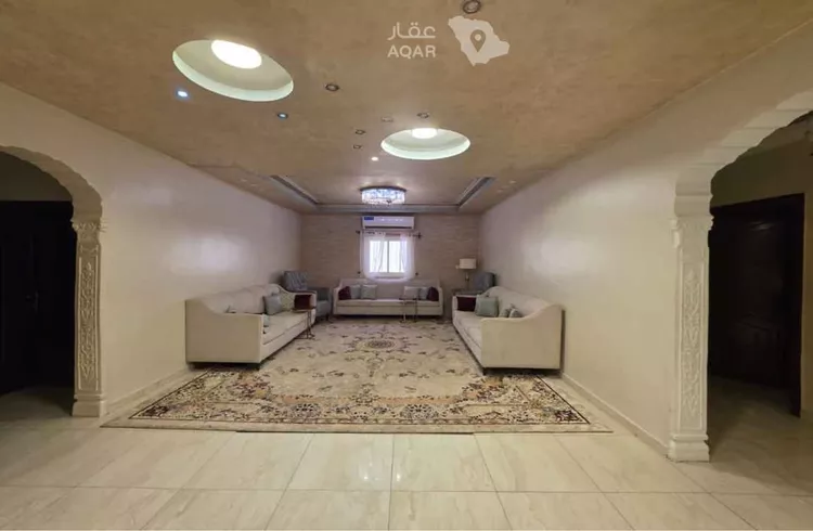 Floor for Sale in Medina Alaaziziyah 8
