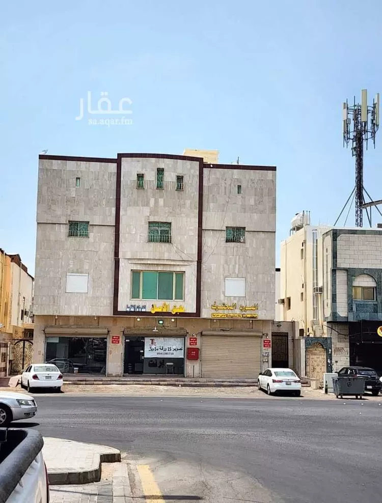 Building for Sale in Medina Al Khalidiyah
