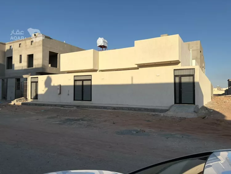 Floor for Sale in Medina King Fahd