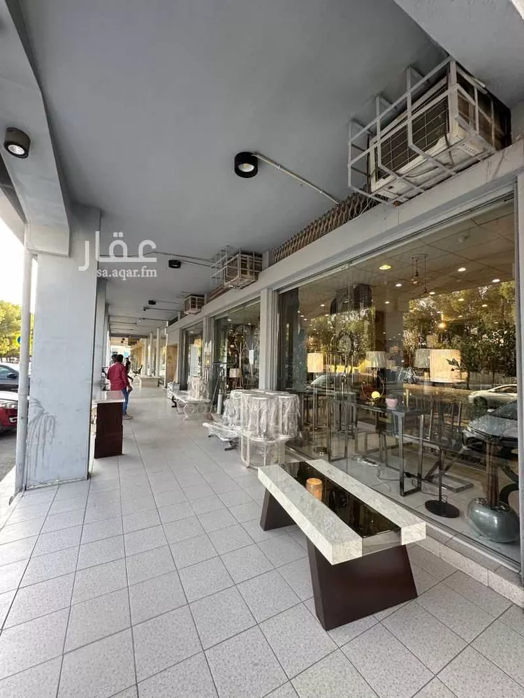 عمارة للبيع في شارع احمد ابن حنبل, حي المنار, مدينة الرياض, منطقة الرياض صورة 3