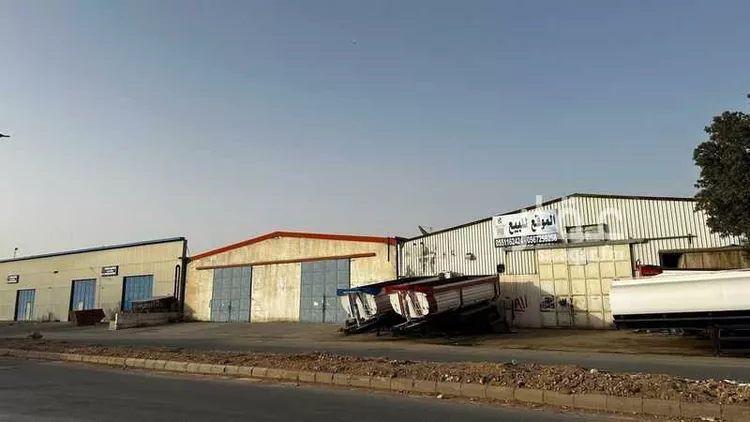 مستودع للبيع في شارع خيبر, حي السلي, مدينة الرياض, منطقة الرياض صورة 2