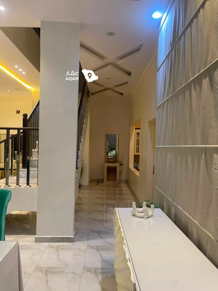 فيلا للإيجار في شارع رقم 393, حي ظهرة لبن, مدينة الرياض, منطقة الرياض 17