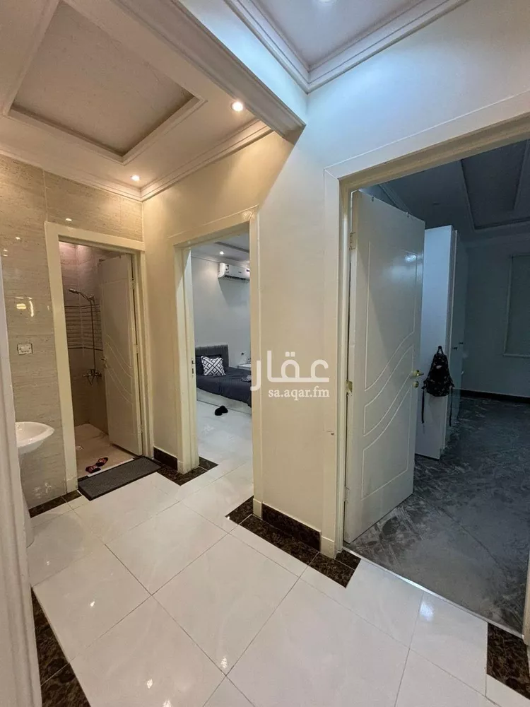 فيلا للإيجار في شارع عمر بن علي الجعدي, حي طويق, مدينة الرياض, منطقة الرياض صورة 3