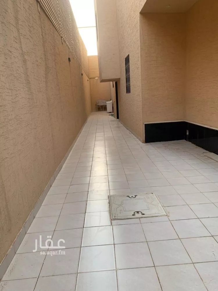 فيلا للإيجار في شارع أحمد بن علي بن السمين, حي المهدية, مدينة الرياض, منطقة الرياض صورة 5