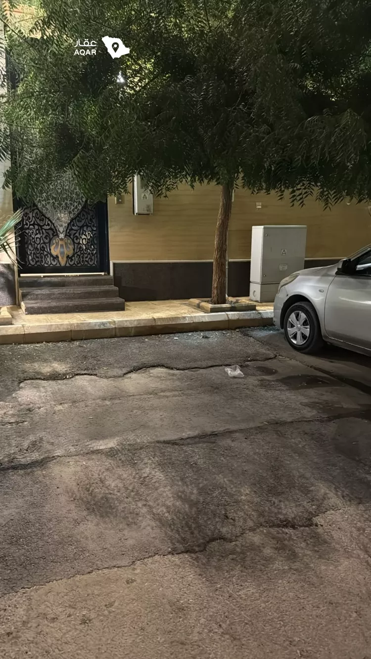 فيلا للإيجار في شارع حلل بنت أبي المكارم, حي المهدية, مدينة الرياض, منطقة الرياض